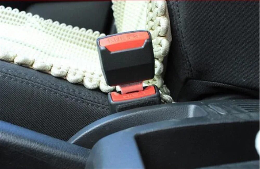 Buckle buddy ремень безопасности. Buckle Seat Belt Equinox. Защелка на ремень безопасности в машину. Универсальный автомобильный зажим для ремня безопасности.