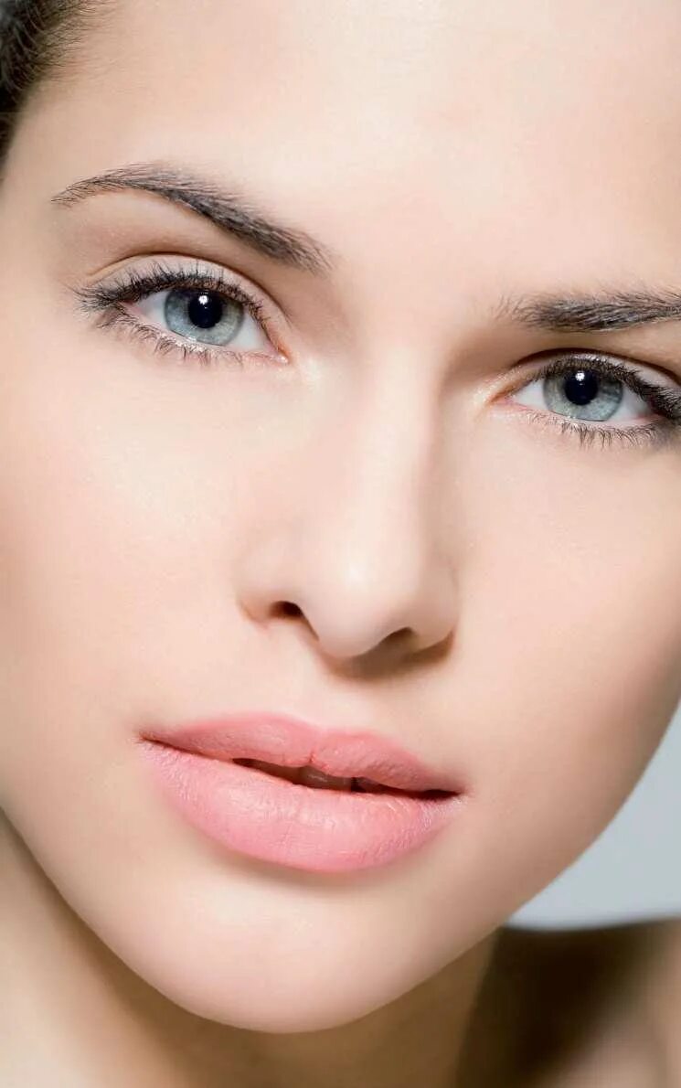 Лаис рибейро макияж. Красивое лицо. Пухлые губы яркие. Пухлые губы. Красивые женские губы.