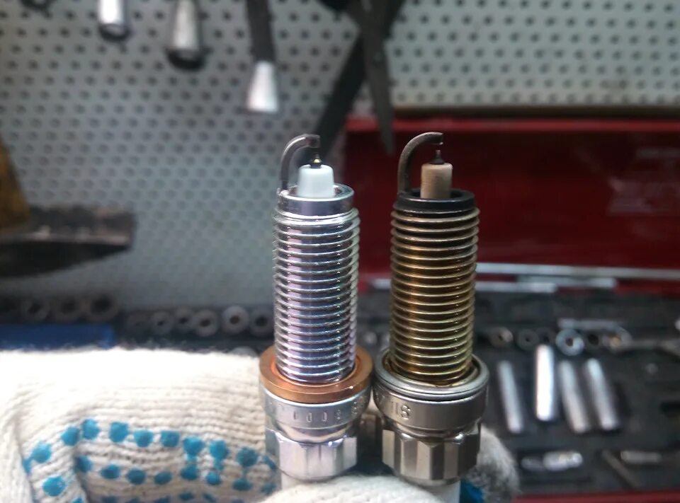 Свечи bmw f20. Ngk 97506. Свечи n20. Свечи n20. Свечи для n54b30.