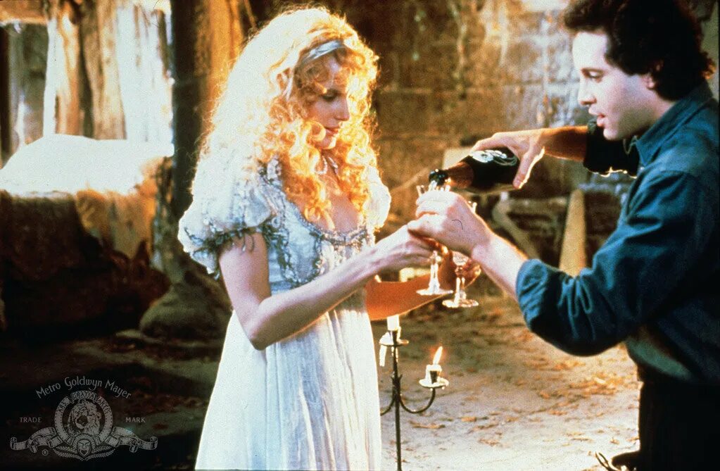 бодрость духов фильм 1988. бодрость духов. бодрость духов. High spirits 1988 лиам нисон. 1988.