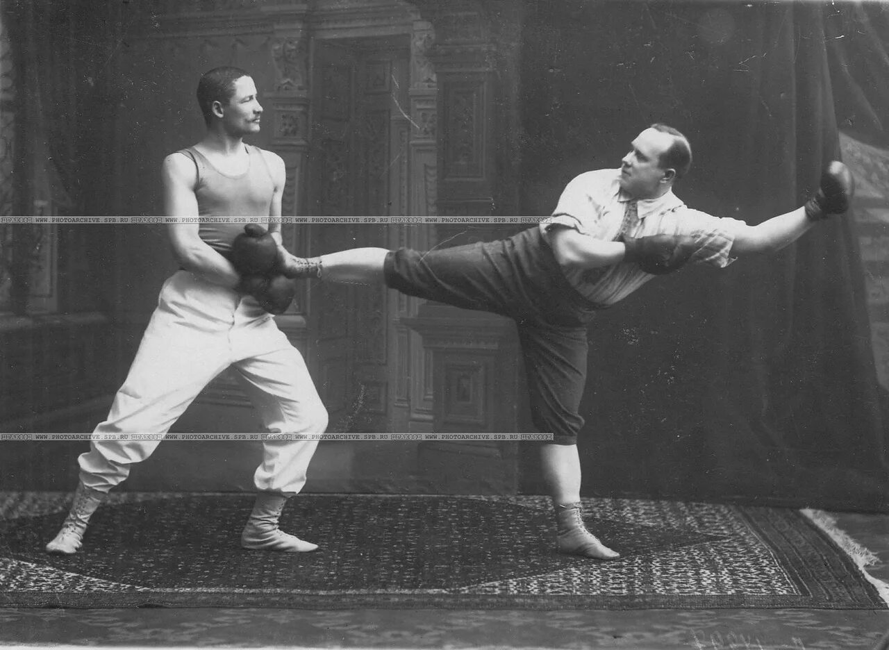 Джо фрейзер и мухаммед али. Кассиус клей и мухаммед али. Кулачные бои в англии. Молодежь в 90-е годы. Драка 19 века.