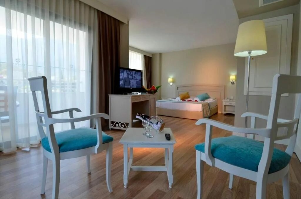 Greenwood kemer resort 4 гейнюк. Гринвуд Кемер Резорт 4. Шервуд Гринвуд Резорт Турция. Отель Кемер Greenwood. Отель Гринвуд Турция Кемер.