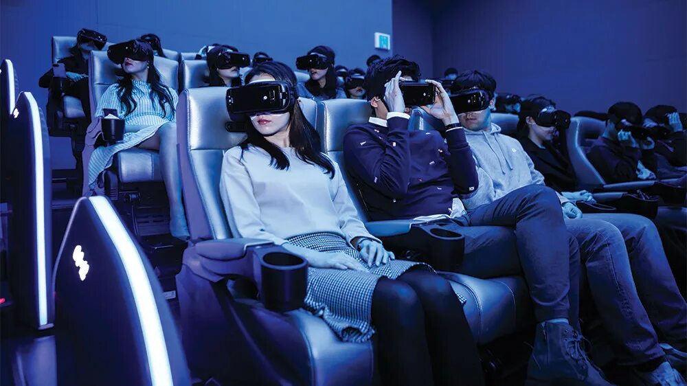 Кинотеатры vr-кинотеатр 360max пермь. Vr афиша. Vr кинотеатр в москве. Vr технологии в киноиндустрии. Vr кинотеатр.