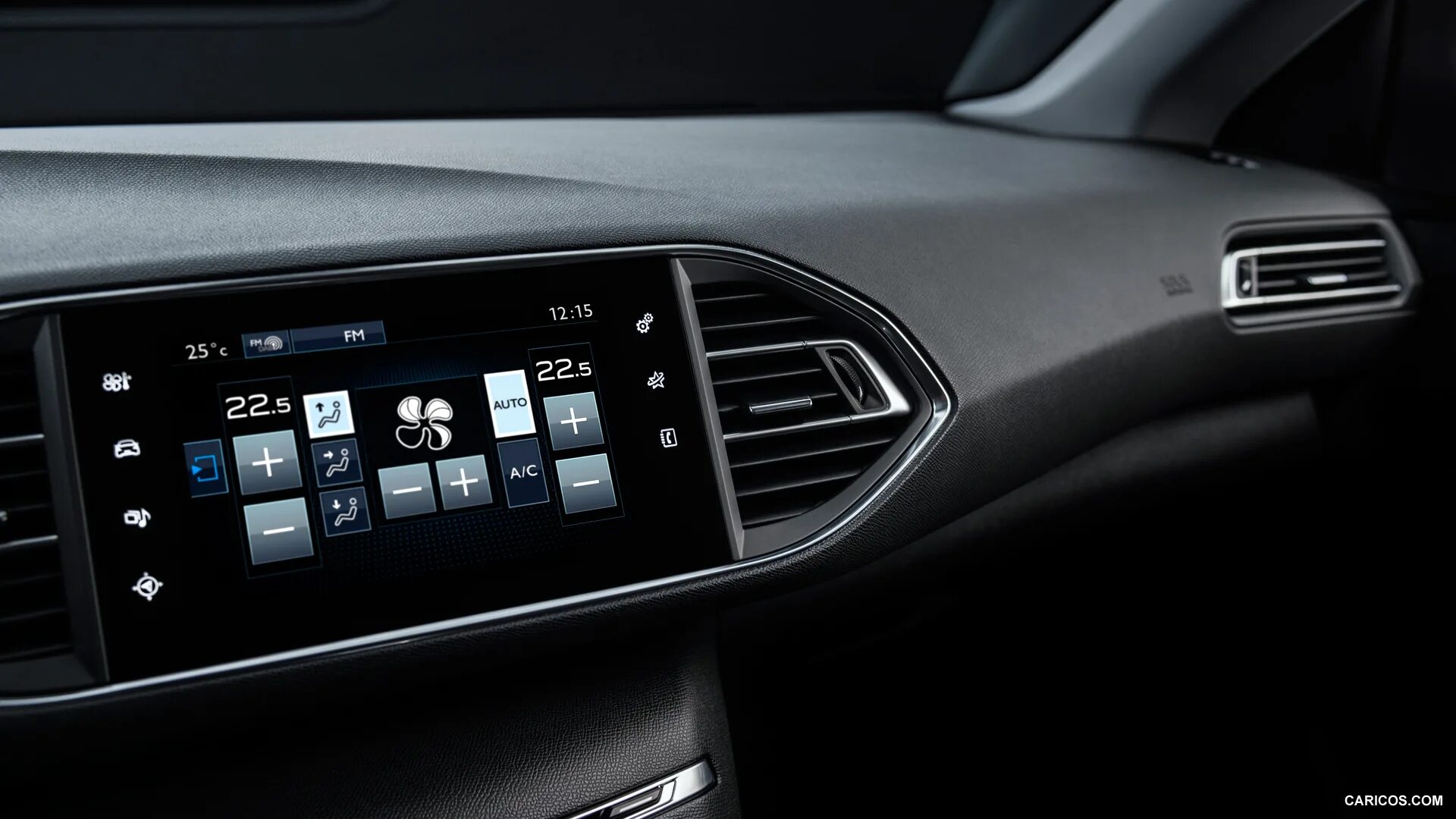 Volkswagen carplay. Peugeot 308 2014. Пежо 308 2014 года мультимедийная система. Автомобиль Central. Car Center Control.