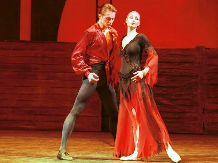 Балет кармен ж бизе. Балет бизе. Балет кармен-сюита. Шоу балет бизе лизу спб. Балет кармен щедрин.