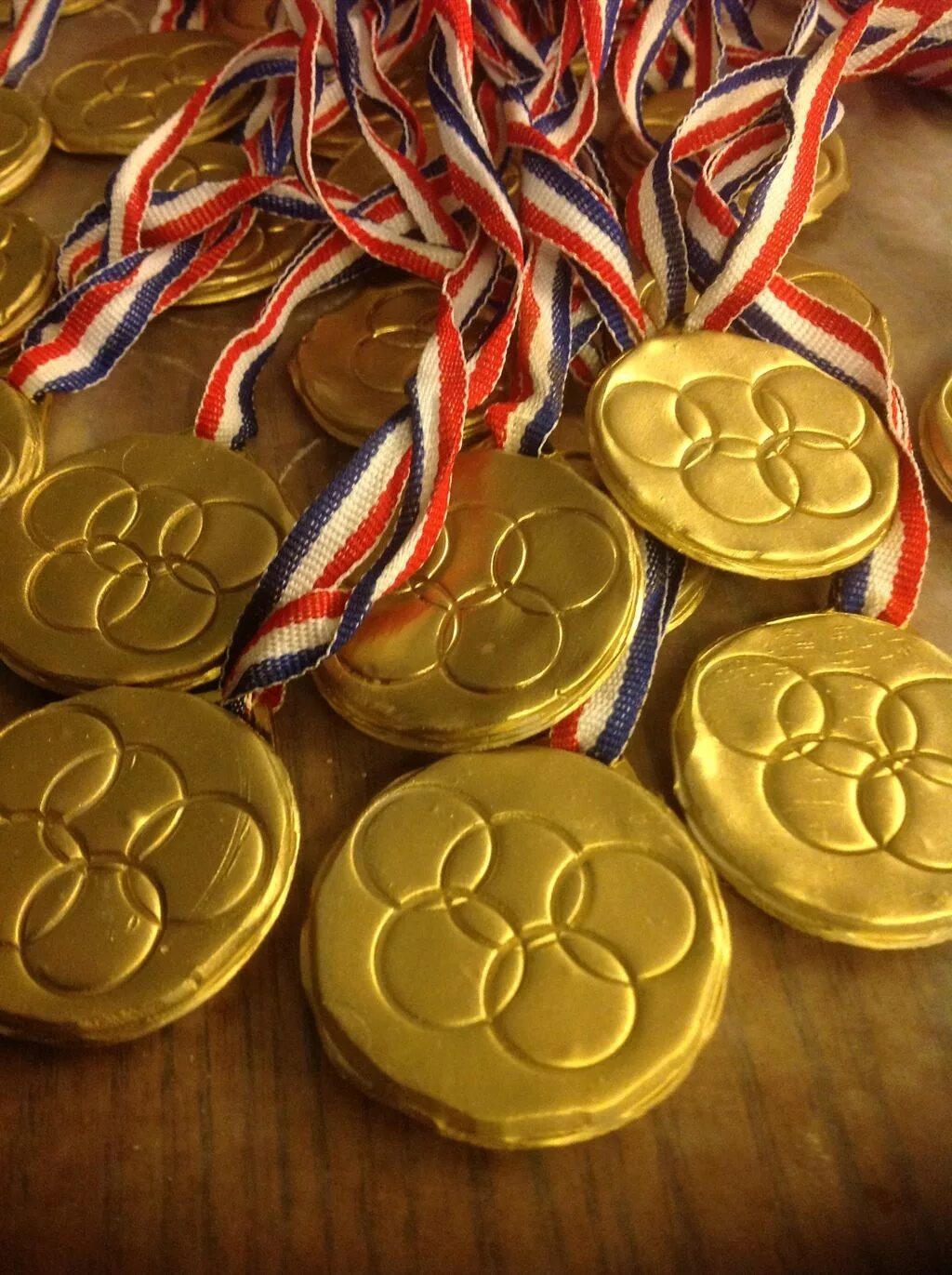 награда сделать. медаль заготовка. медаль из картона. медаль из лент. награда сделать.