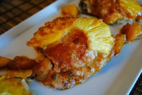 Можно ли курицам ананас