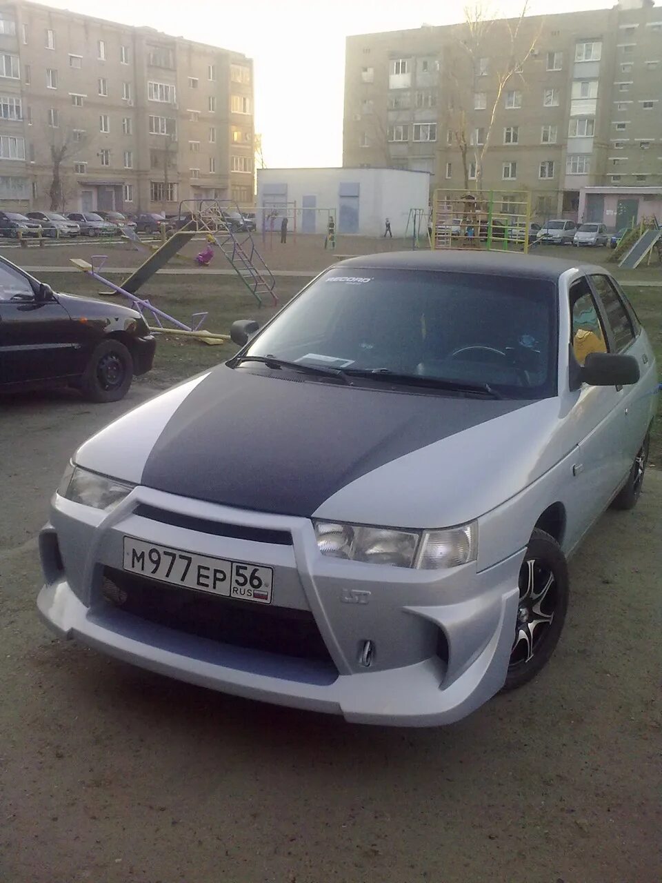 Обвес 2112. Тюнингованная ваз 2112. Обвес avr на ваз 2112. Ваз 2112 обвес черная. Ваз 2110-12.