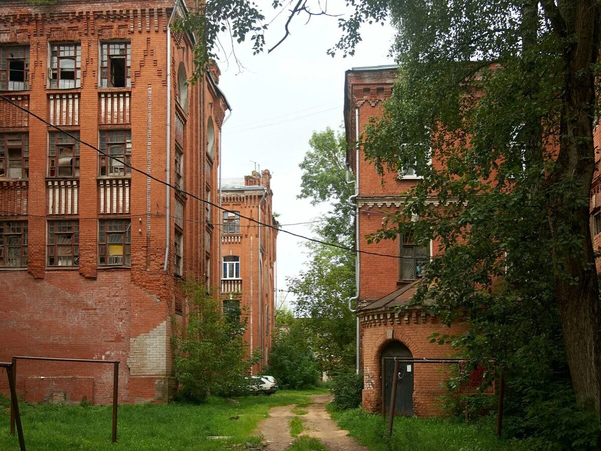 Морозовский городок казарма париж. Морозовский городок ванная. Морозовский городок в твери. Морозовские круг. Морозовские казармы тверь.