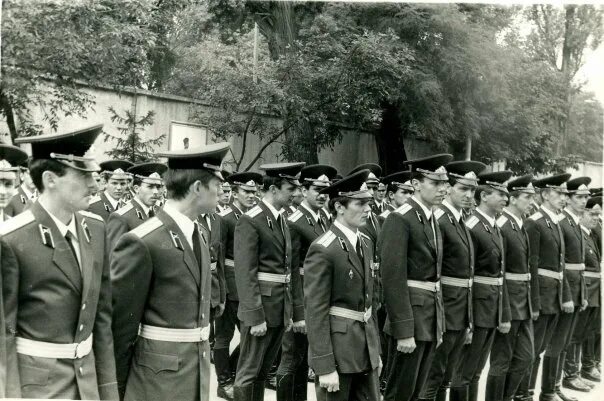 Орджоникидзе училище. ОВЗРККУ выпуск 1988. Орджоникидзевское высшее зенитное ракетное командное училище ПВО. ОВЗРККУ выпуск 1984. КВВАИУ выпуск 1987.