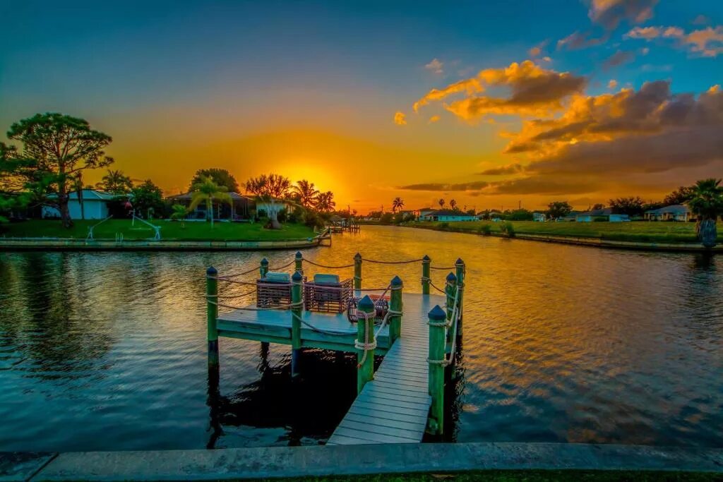Cape coral. Город кейп-корал. кейп-корал. cape coral florida. cape coral florida villas.