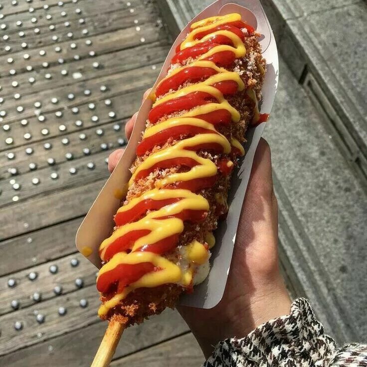 Самая аппетитная еда. Необычные блюда фаст фуда. Уличный стрит фуд. Американская уличная еда. Уличный фаст фуд.