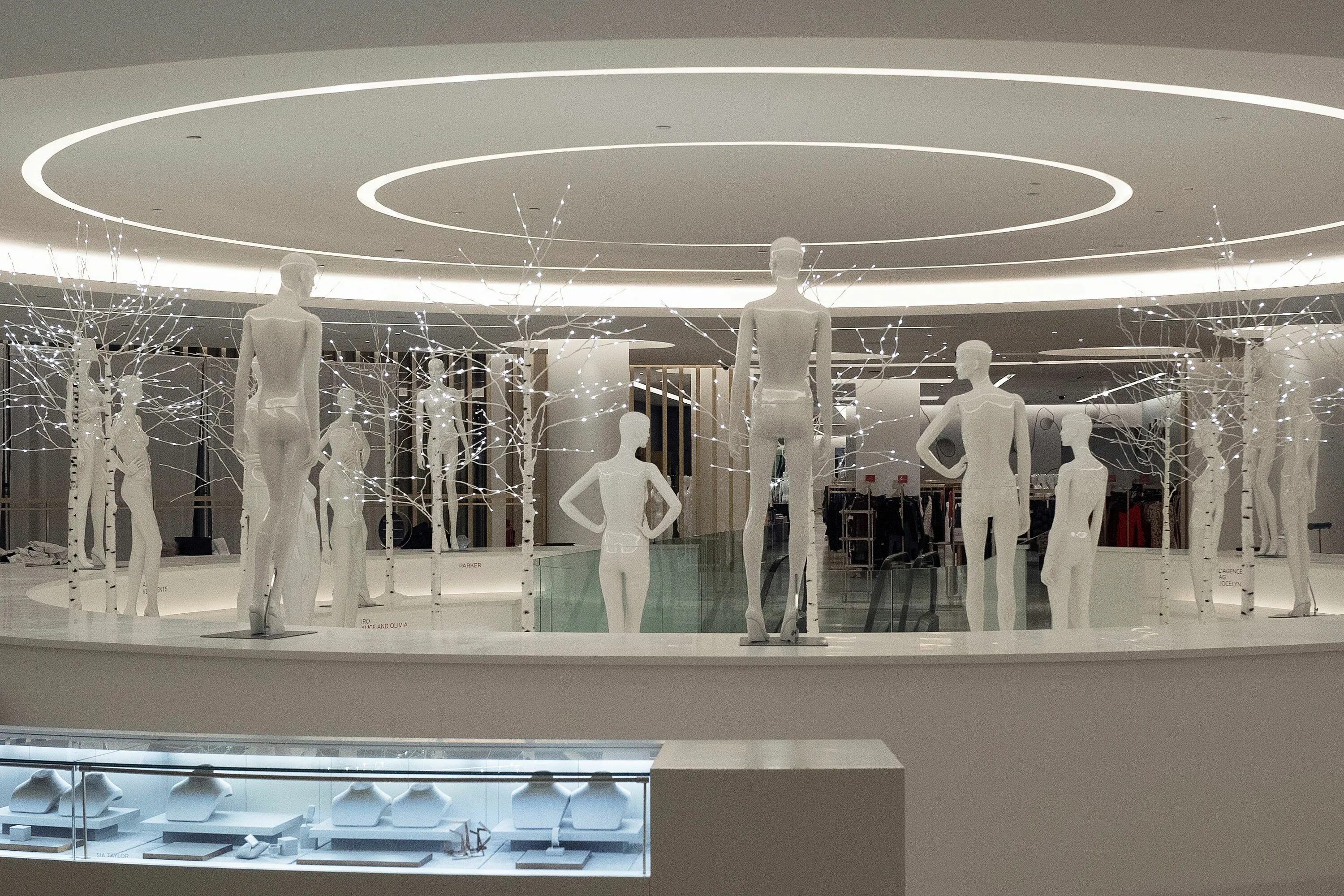 The department store 5. Saks универмаг внутри. department store meaning. люстры универмаг конструктор. department store glamour аvenue&#039;нинг очилиш маросими.