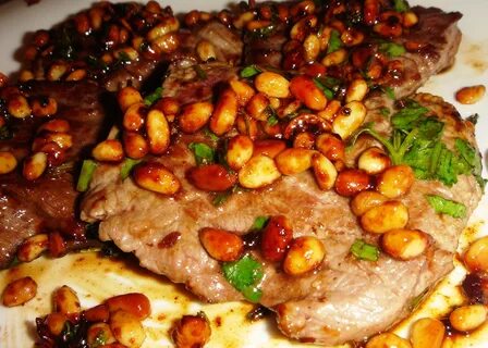Мясо с орехами
