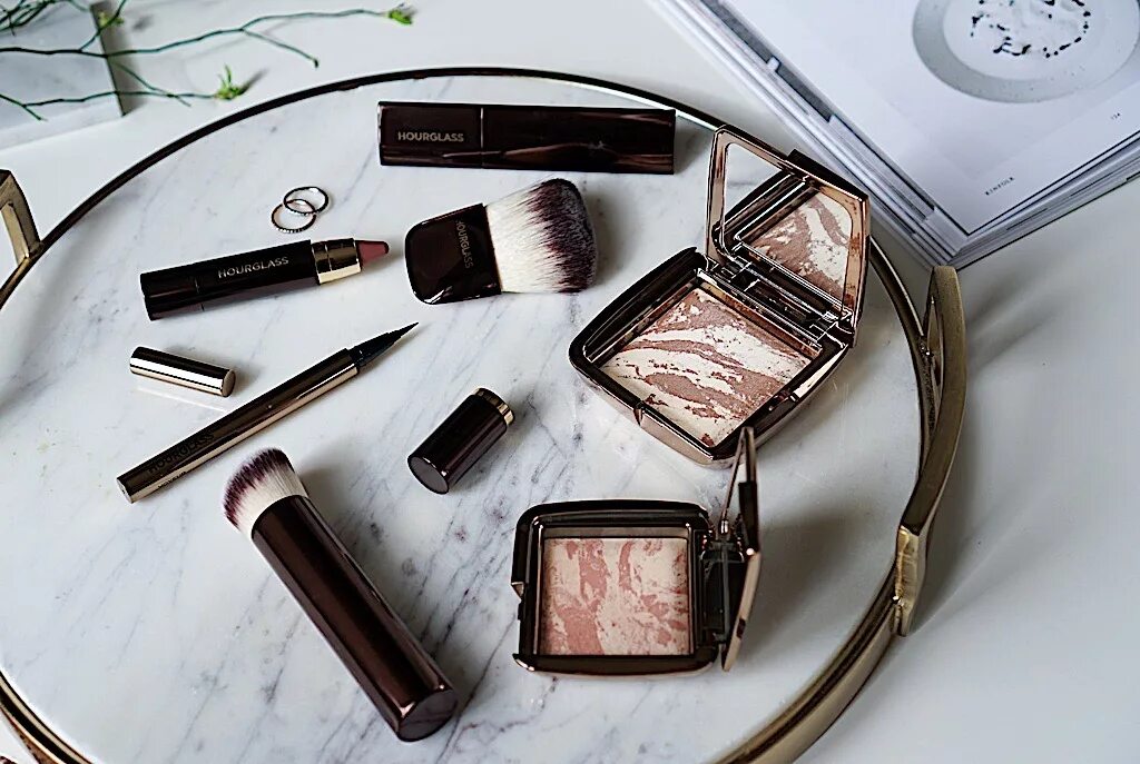 Hourglass косметика купить. Косметика vel Hourglass. Ambient косметика. Фото косметика Hourglass. Hourglass косметика Рози.