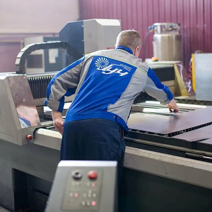 химпром волгоград волгоградская правда. волтайр-пром волжский. вальцовщик резиновых смесей. тэсц волжский трубный завод. промышленность волгоградской области.