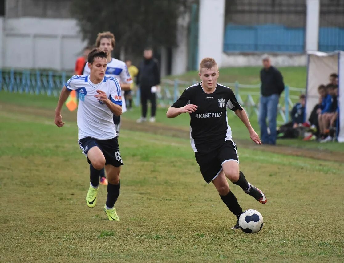 футбол люберцы. футбол люберцы. люберцы футбол 1993. фк одесское 2004. звезда люберцы мегасфера 2007.