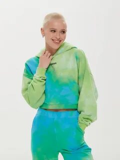 Костюм тая