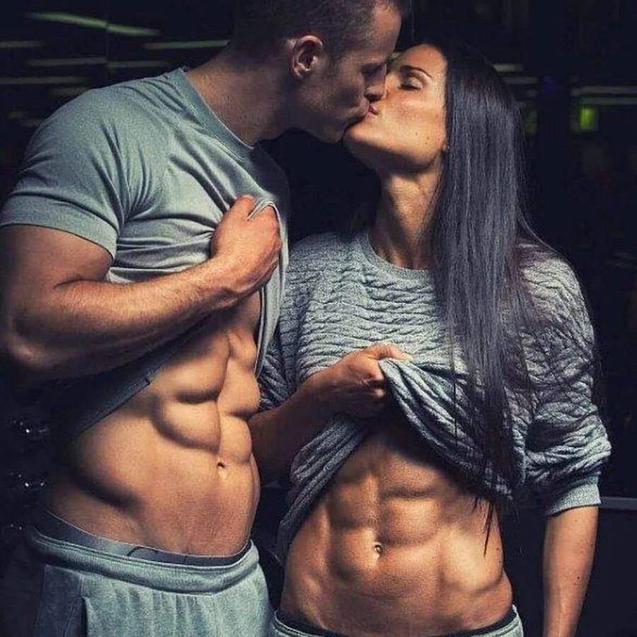 Спортивные тела мужчин и девушек. Красивые спортивные пары. Бодибилдинг мужчина и женщина. Фигура девушки красивая для парней. Фотосессия спортивной пары.