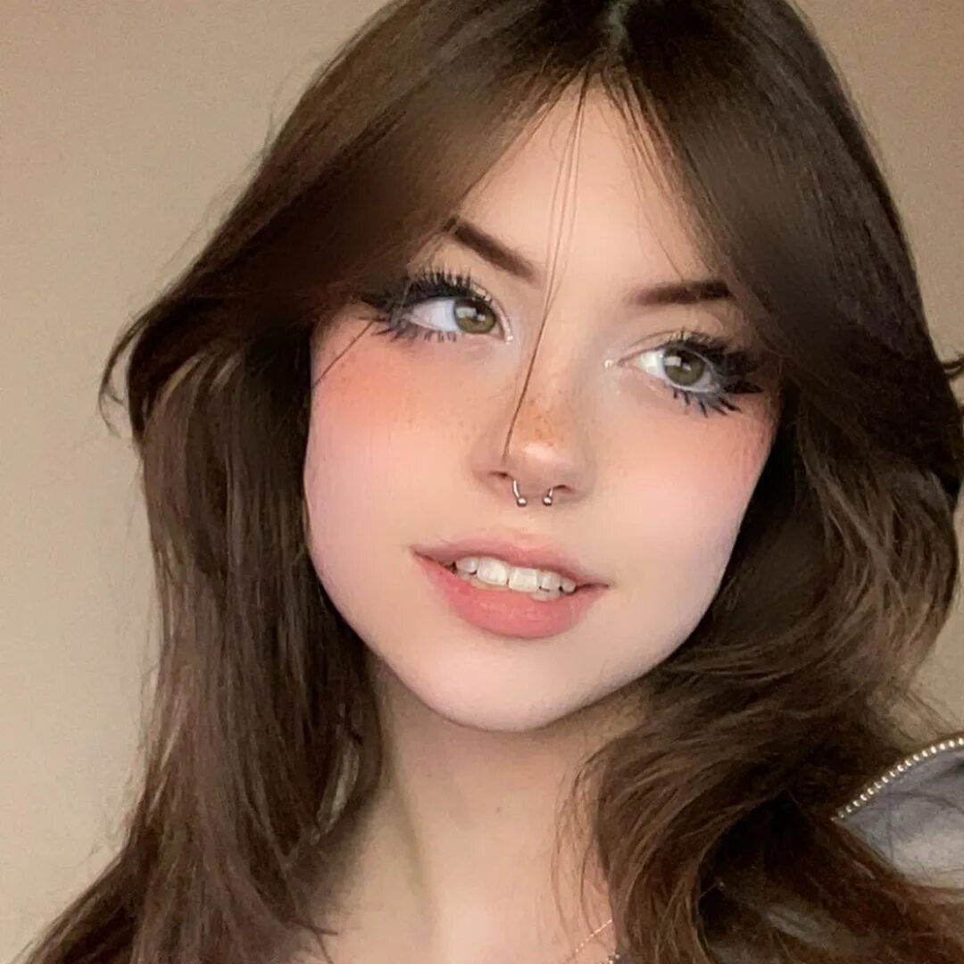 Hannahowo hanna. Hannah owo на аву. Hanaowo. Hanaowo. Hannahowo онлифанс.