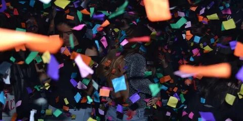 Вечеринка на полу