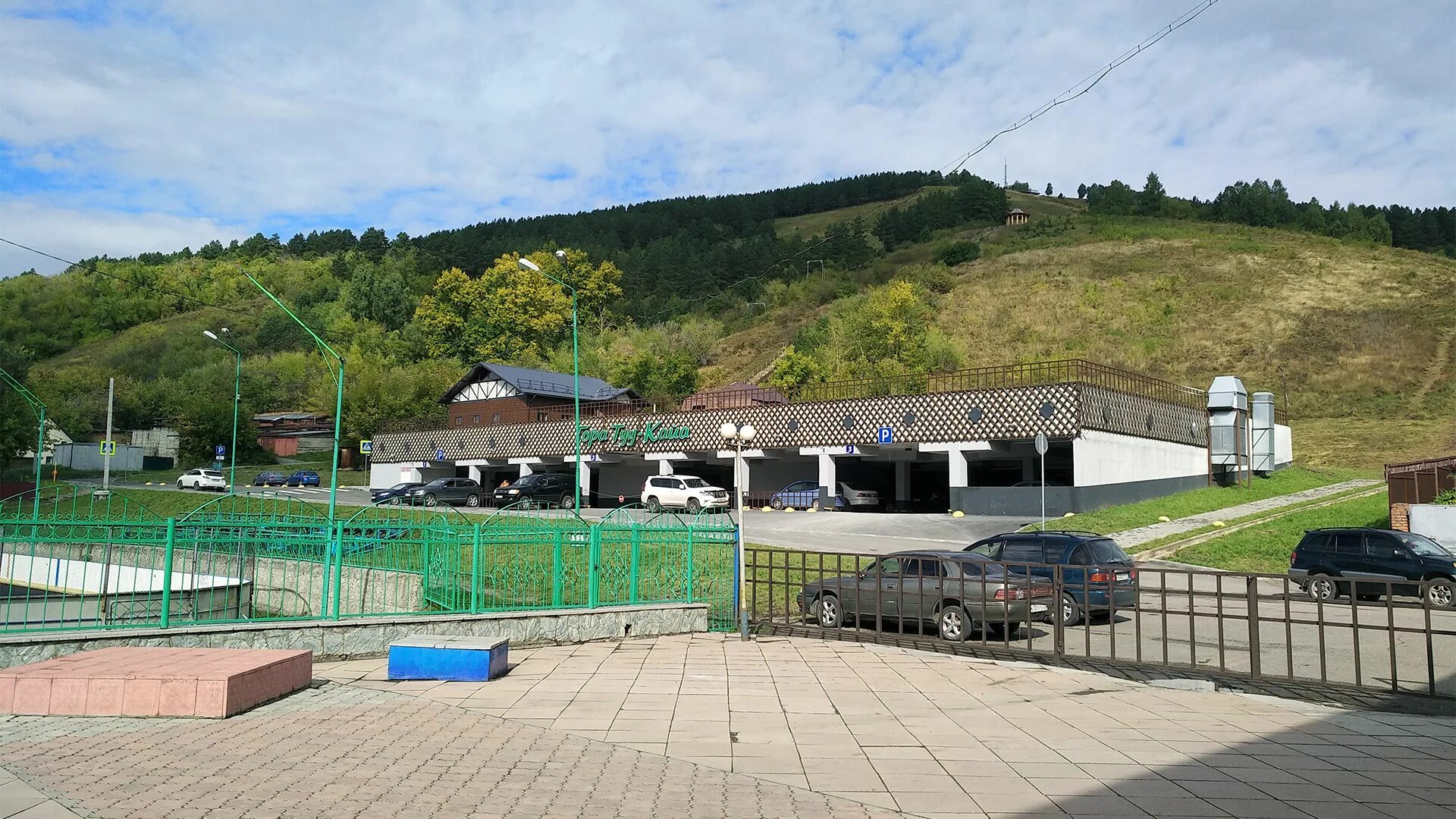 Камера горно алтайск. Первогорье горно алтайск. Магистральная 37 горно-алтайск. Гардинга горно алтайск. Сквер камней горно-алтайск.