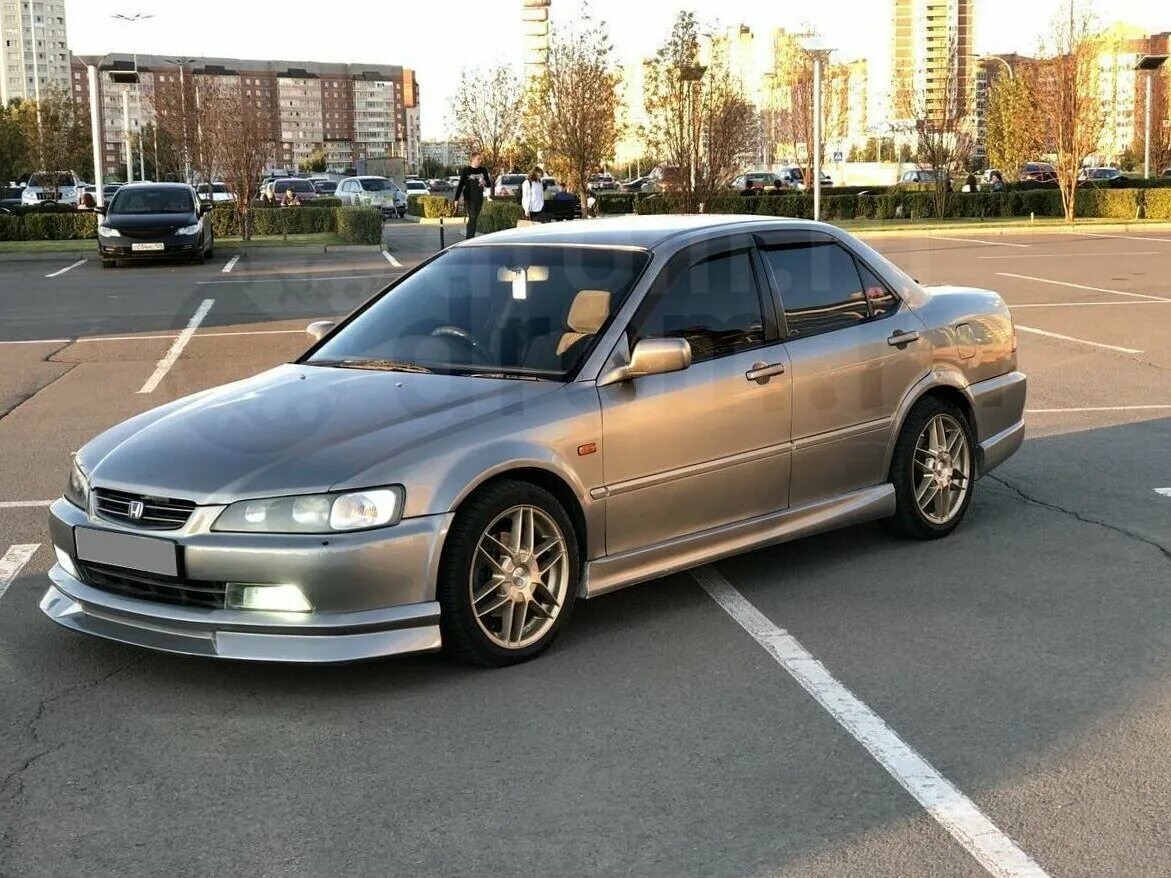 Хонда аккорд 2001 правый руль. Хонда аккорд 6 в красноярске. Honda accord 6 белый. Honda accord 6 белый. Хонда аккорд 6 в красноярске.