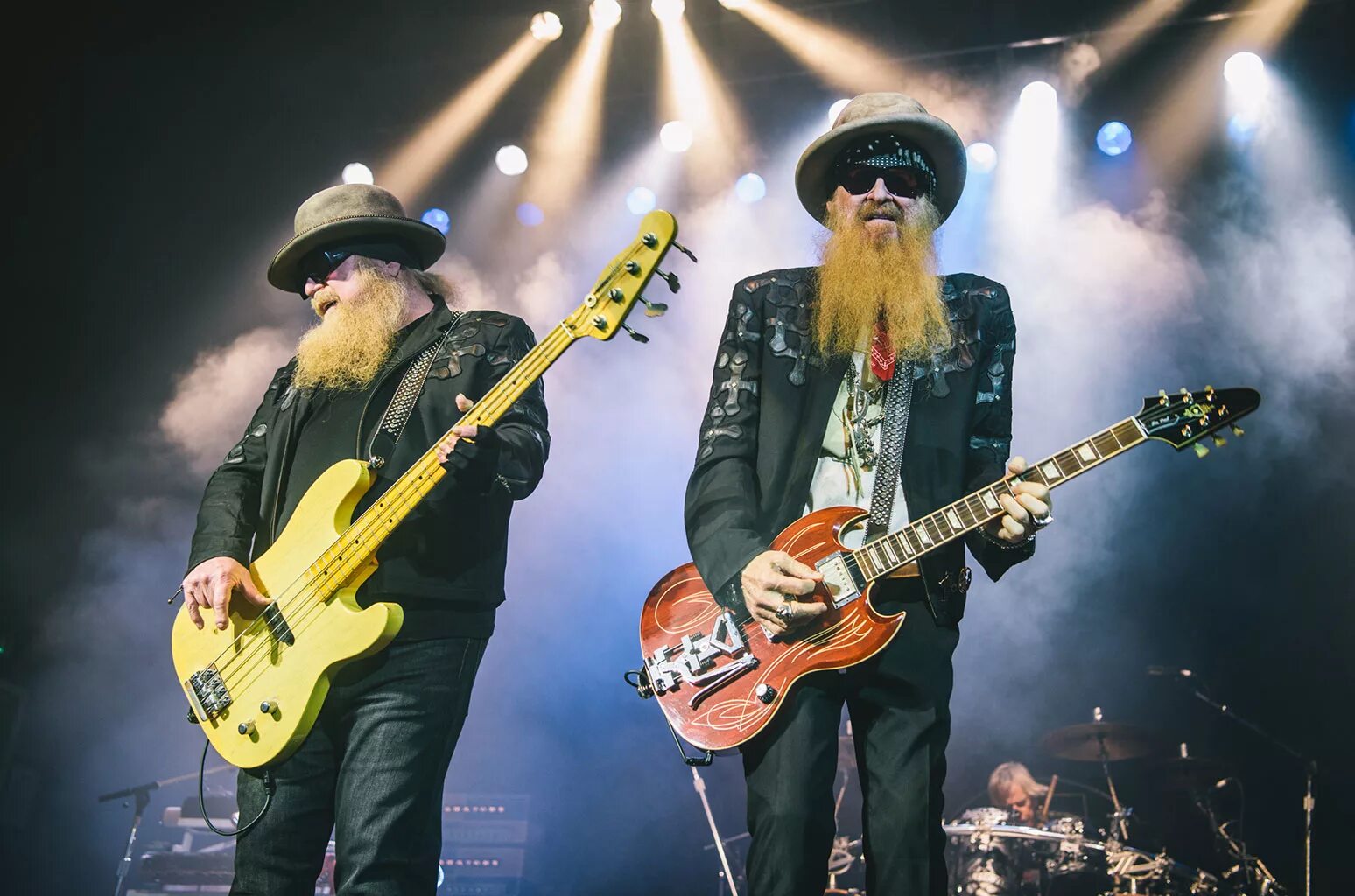 Ззтоп. Солист группы ZZ Top. Группа ZZ Top в молодости. Барабанщик ZZ Top. Бородатые рок музыканты ZZ-Top.