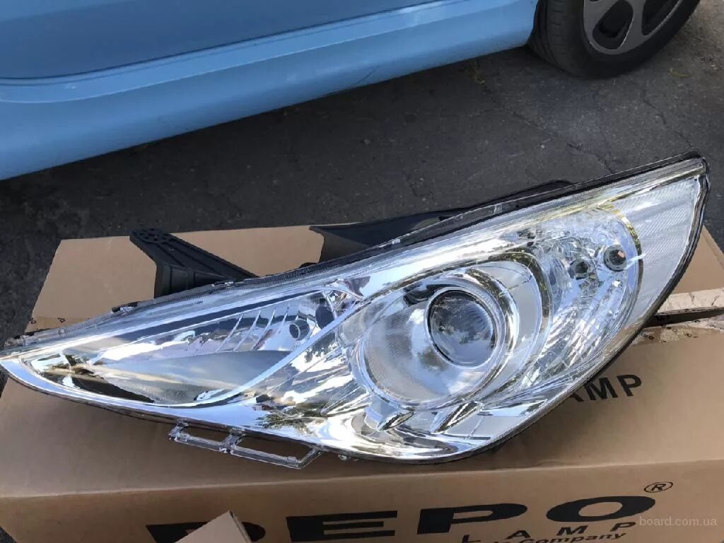 Hyundai sonata 2005 led оптика. Фара хендай соната. Хендай соната 2020 фары. Фары хендай соната 2011 года. Фара хендай соната.