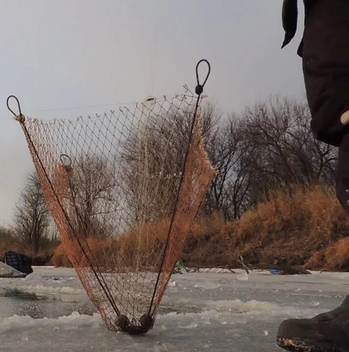 Кривда рыболовная купить. Косынка это браконьерская снасть. Хапуга для зимней рыбалки. Косынка для рыбалки. Косынка рыболовная зимняя.