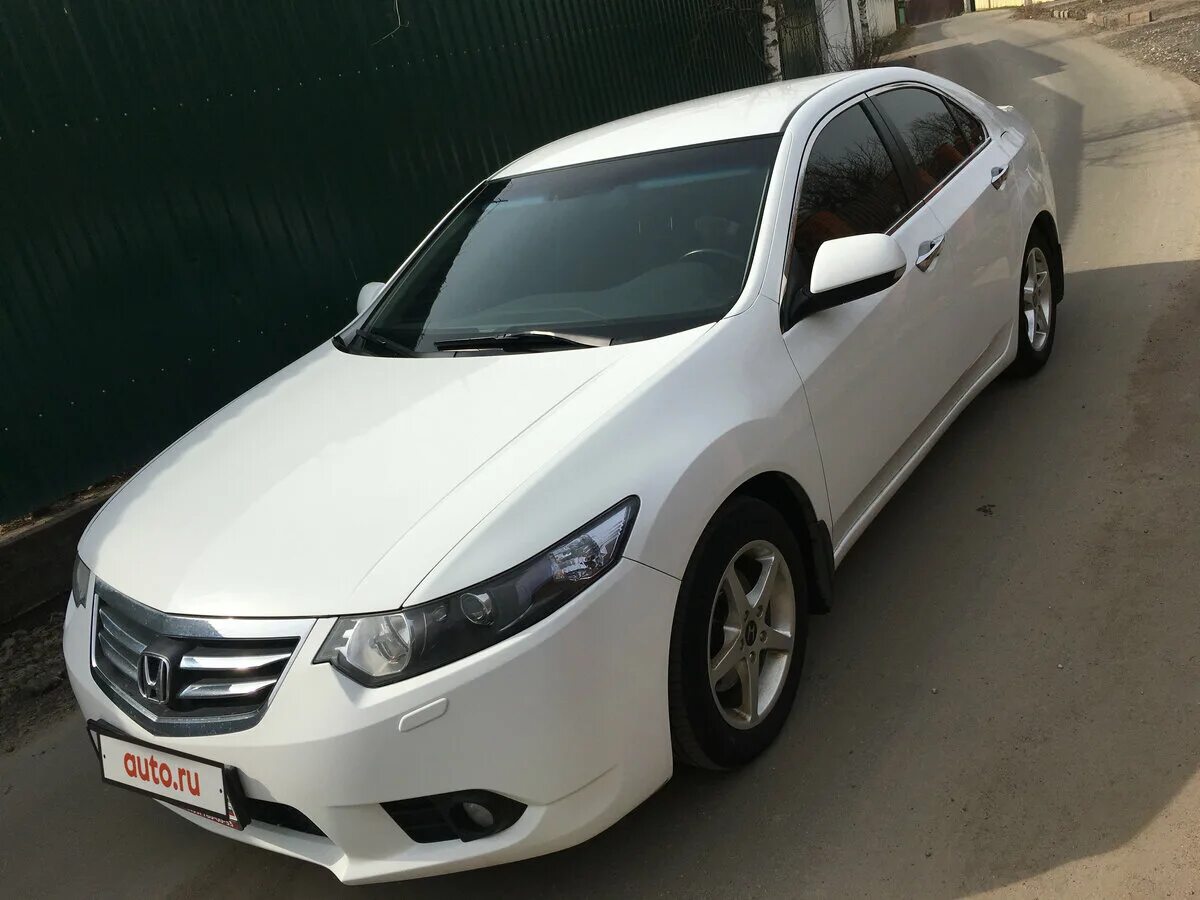 Honda accord белая. Honda accord 7 рест белый. Avs t7 белый honda accord. Honda accord 2011 type s белый. белый перламутр хонда.
