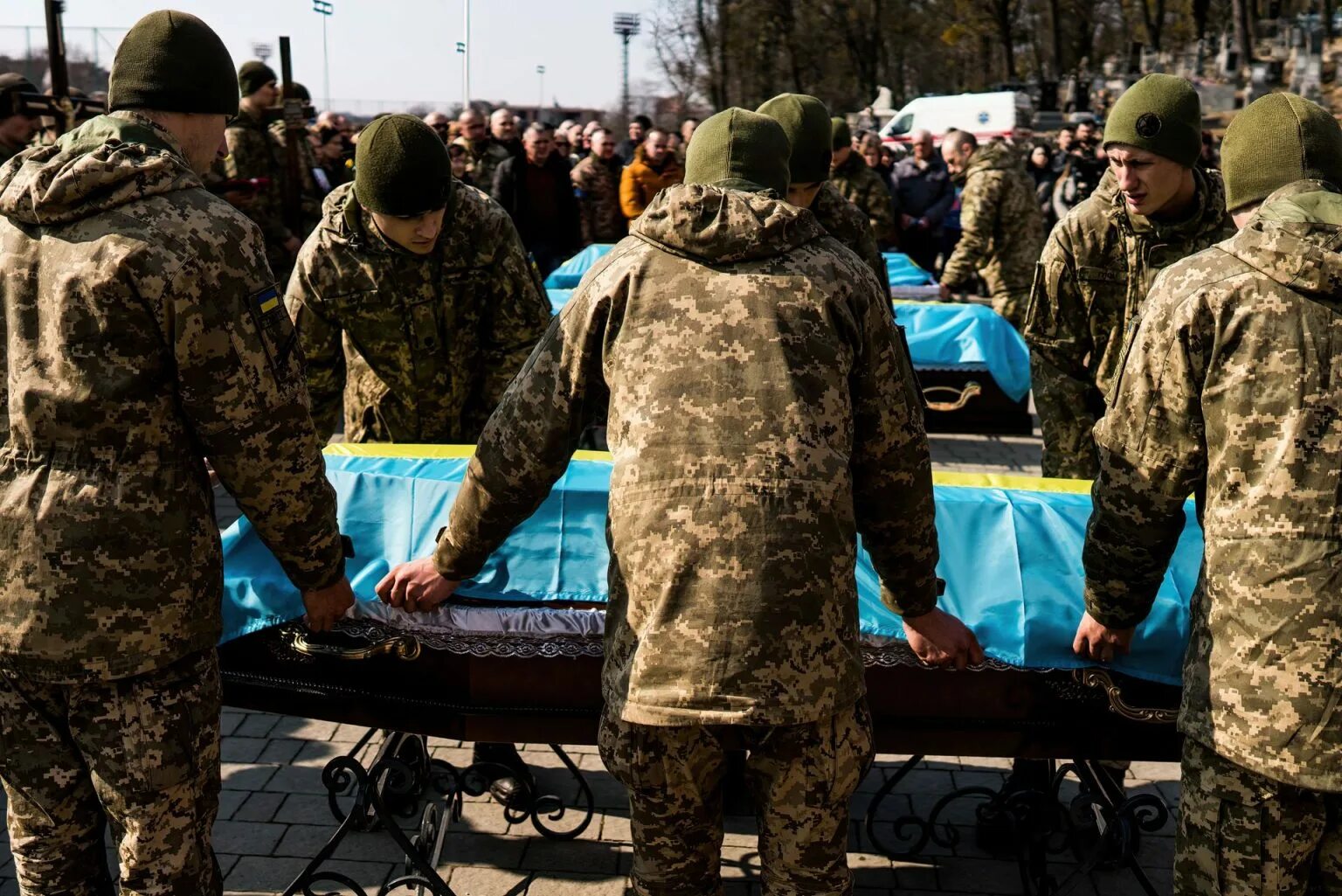 Потери украины 200. ВСУ Украины. Армия Украины 2014. Русские солдаты на Украине.