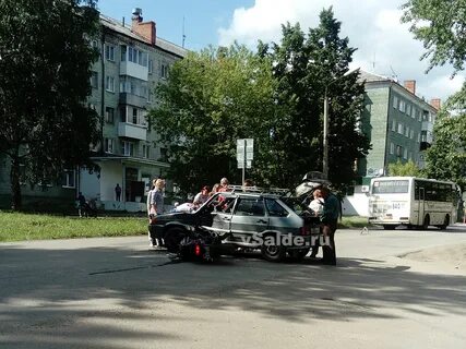 Такси нижняя салда