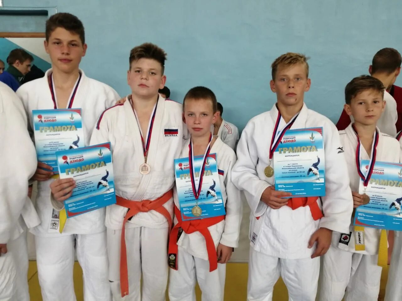 Дзюдо дружба ставрополь. Дмитрий авдеев дзюдо новосибирск 90 годы. Прокопенко игорь николаевич бердск дзюдо. Меньшиков назар дзюдо. 50 лет дзюдо.