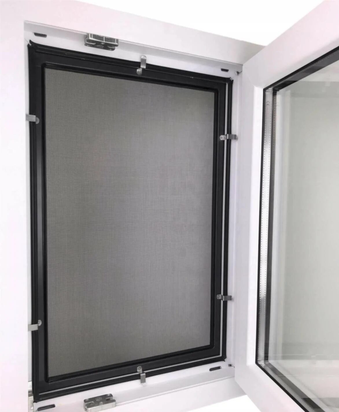 Москитная сетка леруа мерлен. Москитная сетка белая 120х56 см к окну пвх 130х120 см. Москитные сетки ms6208. Сетка москитная радон, 1x2 м. Москитные сетки на окна.