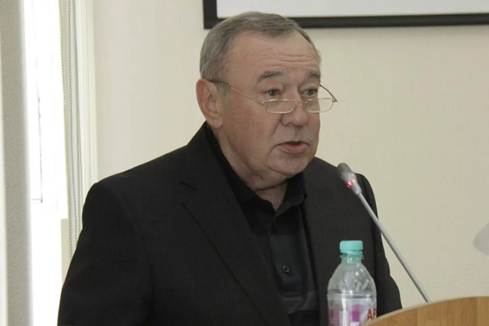 Чуб губернатор. Владимир фёдорович чуб. чуб губернатор ростовской области. губернатор ростовской области чуб владимир федорович. экс губернатор ростовской области чуб.