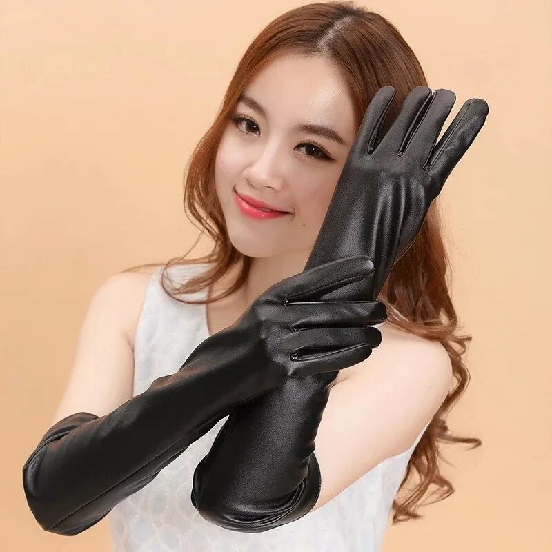 длинные кожаные перчатки у женщин. леатхер gloves. Long gloves. длинные кожаные перчатки. длинные кожаные перчатки.