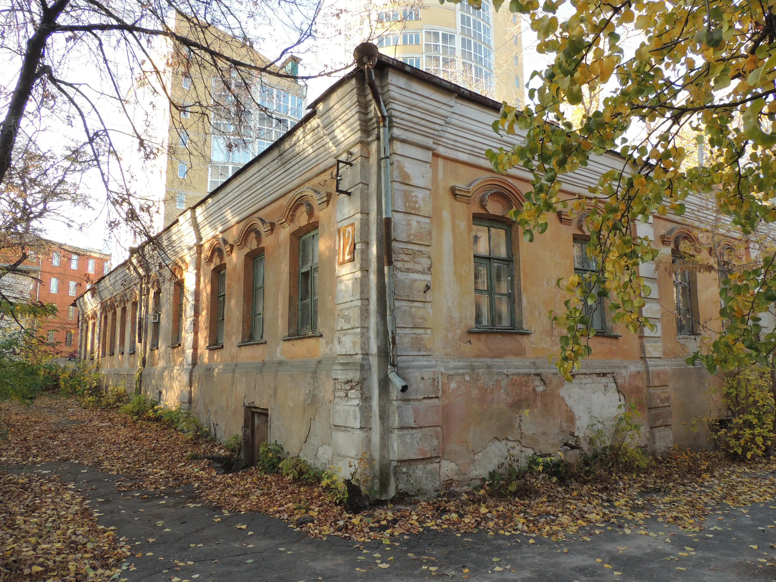 Фабричный переулок новосибирск. Дом купца Гарденина Воронеж. Гарденин Воронеж. Пер. фабричный, 12. Дом Гарденина 12.