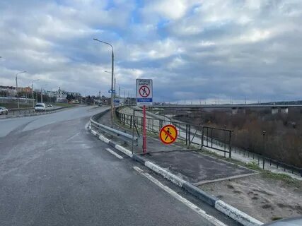 Гагаринский мост закрыли
