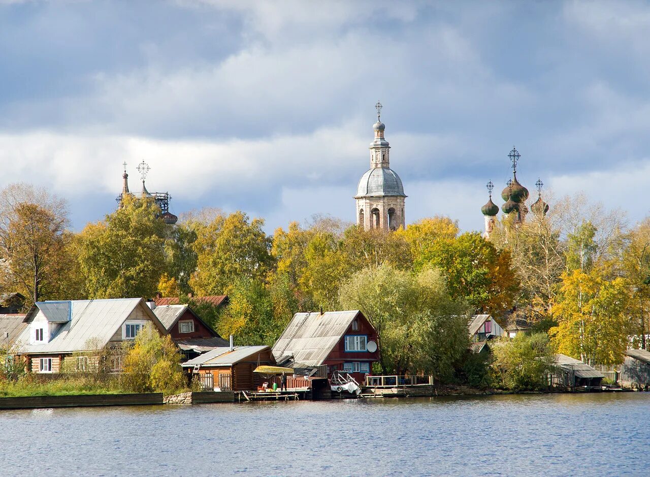 О. Воскресенская церковь (осташков). Осташков нилова столобенская пустынь. Озеро селигер осташков. Осташков тверская область селигер.