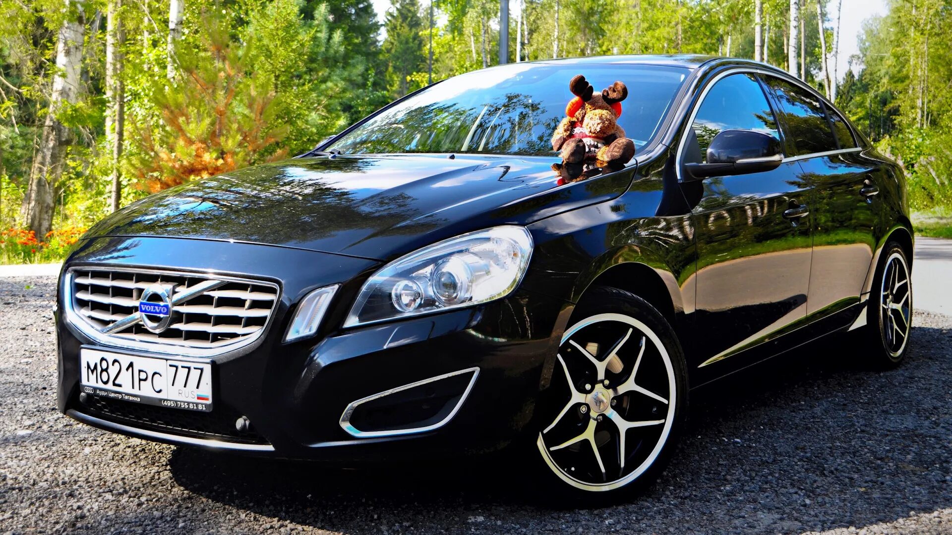 Volvo s60 II. Volvo s60 II диски. Вольво с60 2011.