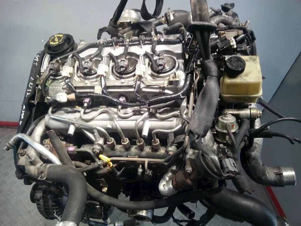 Двигатель мазда 6 gg 2.0. ДВС Мазда 2.2 дизель. Двигатель Мазда RF 2.0 дизель. Двигатель Мазда 6 gg.