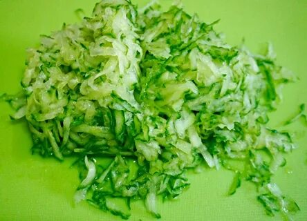 Салат из айсберга и огурцов