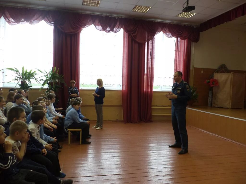 вышневолоцкая школа интернат 1. вышневолоцкий школа-интернат 1. школа 1 вышний волочек. вышневолоцкая школа интернат 1. вышневолоцкий интернат №1.