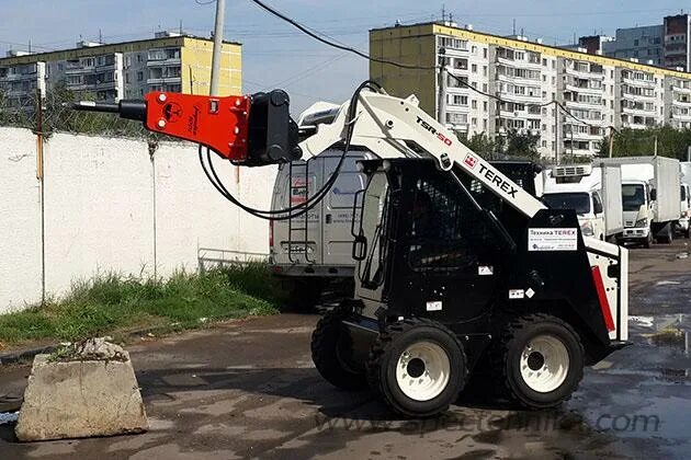 Гидромолот bobcat. Гидромолот Импульс 100 на мини-погрузчик. Гидромолот Impulse 100l для минипогрузчиков. Гидромолот Impulse 100l Classic. Гидромолот Импульс для минипогрузчика.