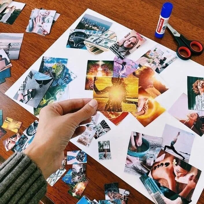 Тетрадь желаний 100 дней техника исполнения желаний. Майвишбук. Карта желаний. Карта желаний готовая. Карта визуализации желаний.