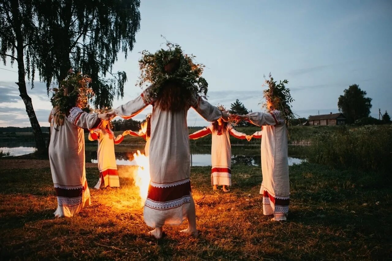 Какого числа праздник ивана. С праздником Ивана Купала. Ивана Купала 2022. Купальская ночь 2022.