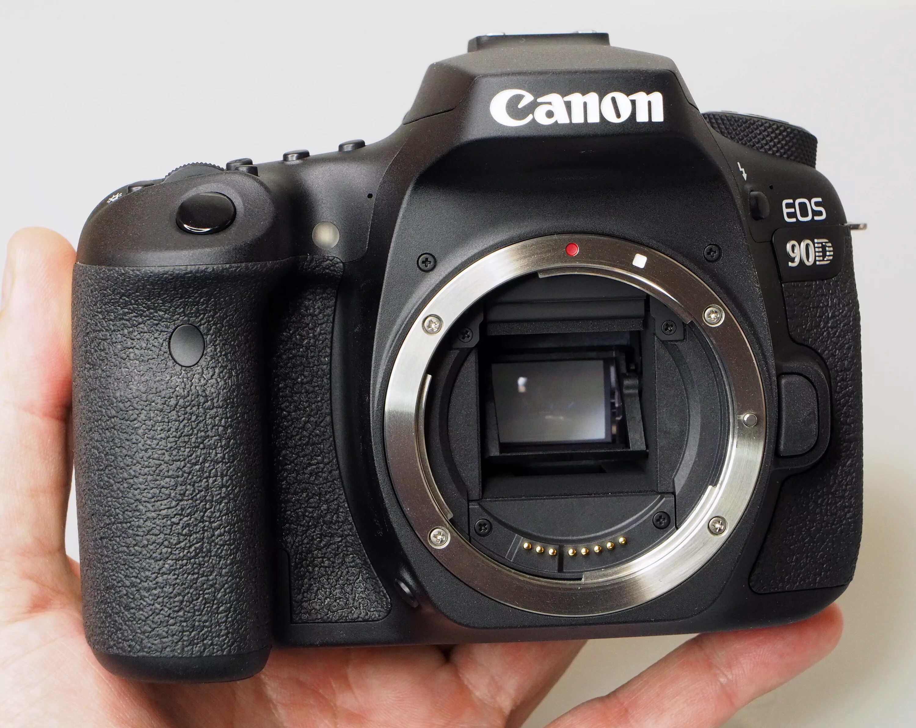 Canon d купить. Canon EOS 90d. Canon EOS 90d body. Canon EOS 90d Kit. Canon 90 в.