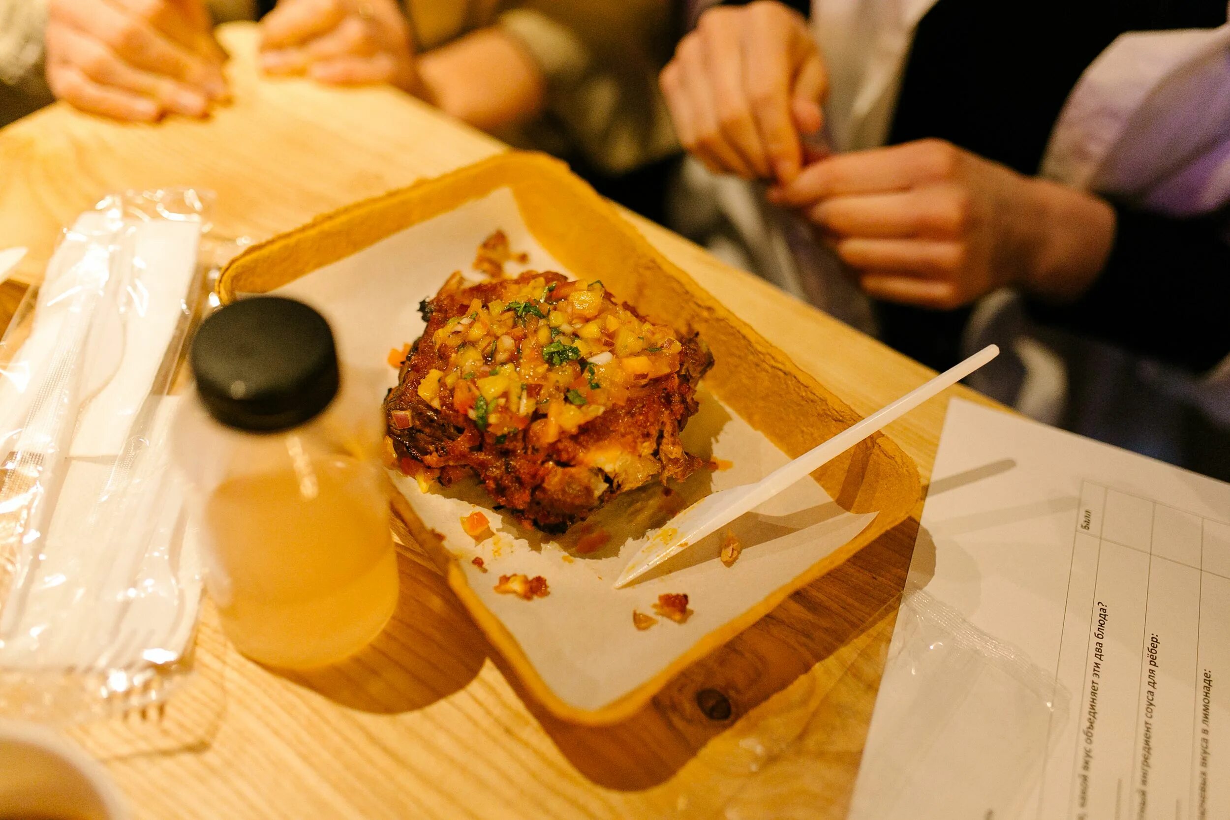 Фуд-корт (food court) – «ресторанный дворик». Фудкорты в новгороде. Тц бум фудкорт. Фудкорты в новгороде. Порт фуд холл нижний новгород.