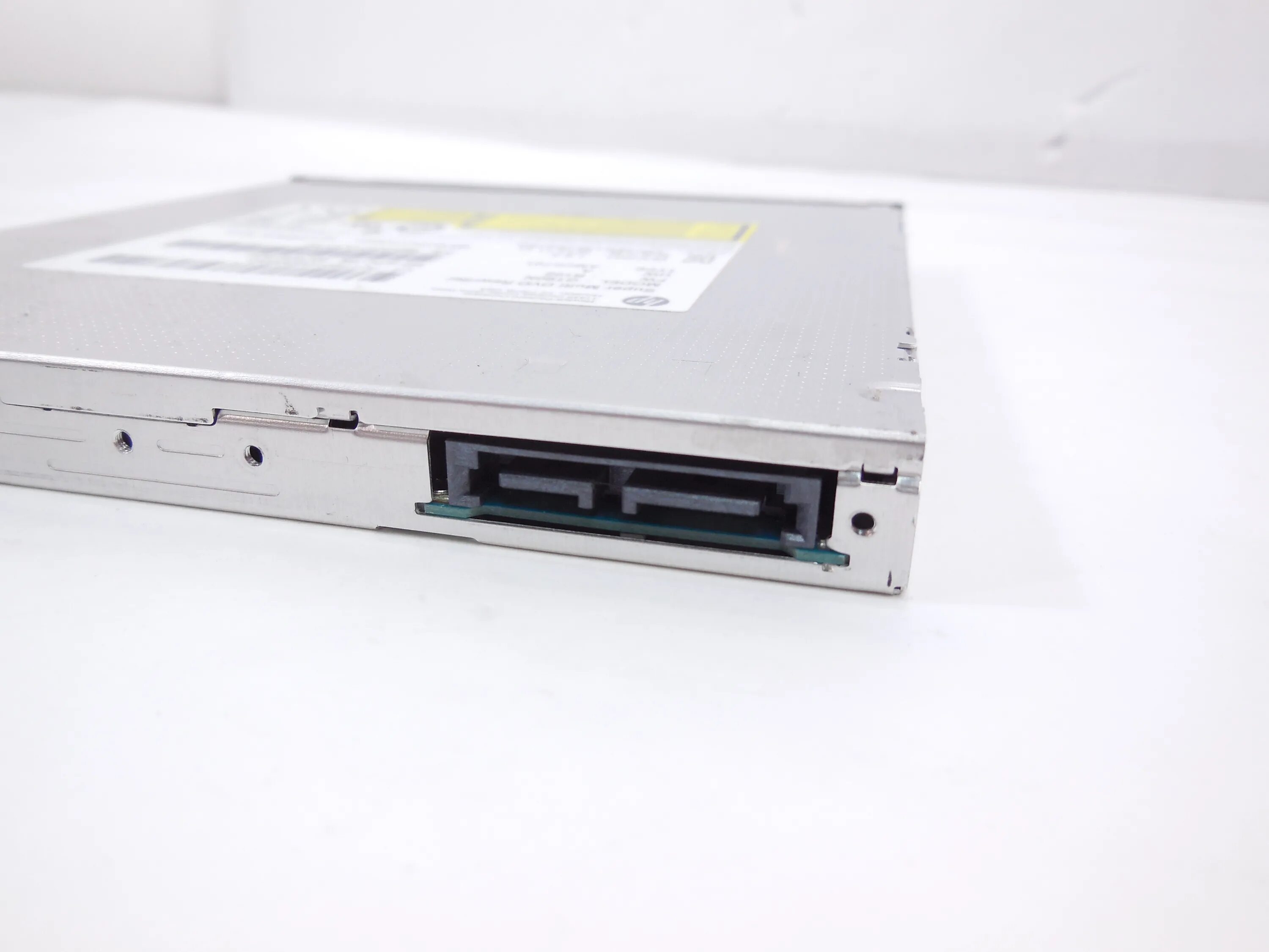 Dvd привод разъемы. Dvd привод sata. Sd dvd sata привод разъем. Оптический привод для ноутбука ct10n. Разъем сата двд привода ноутбука.